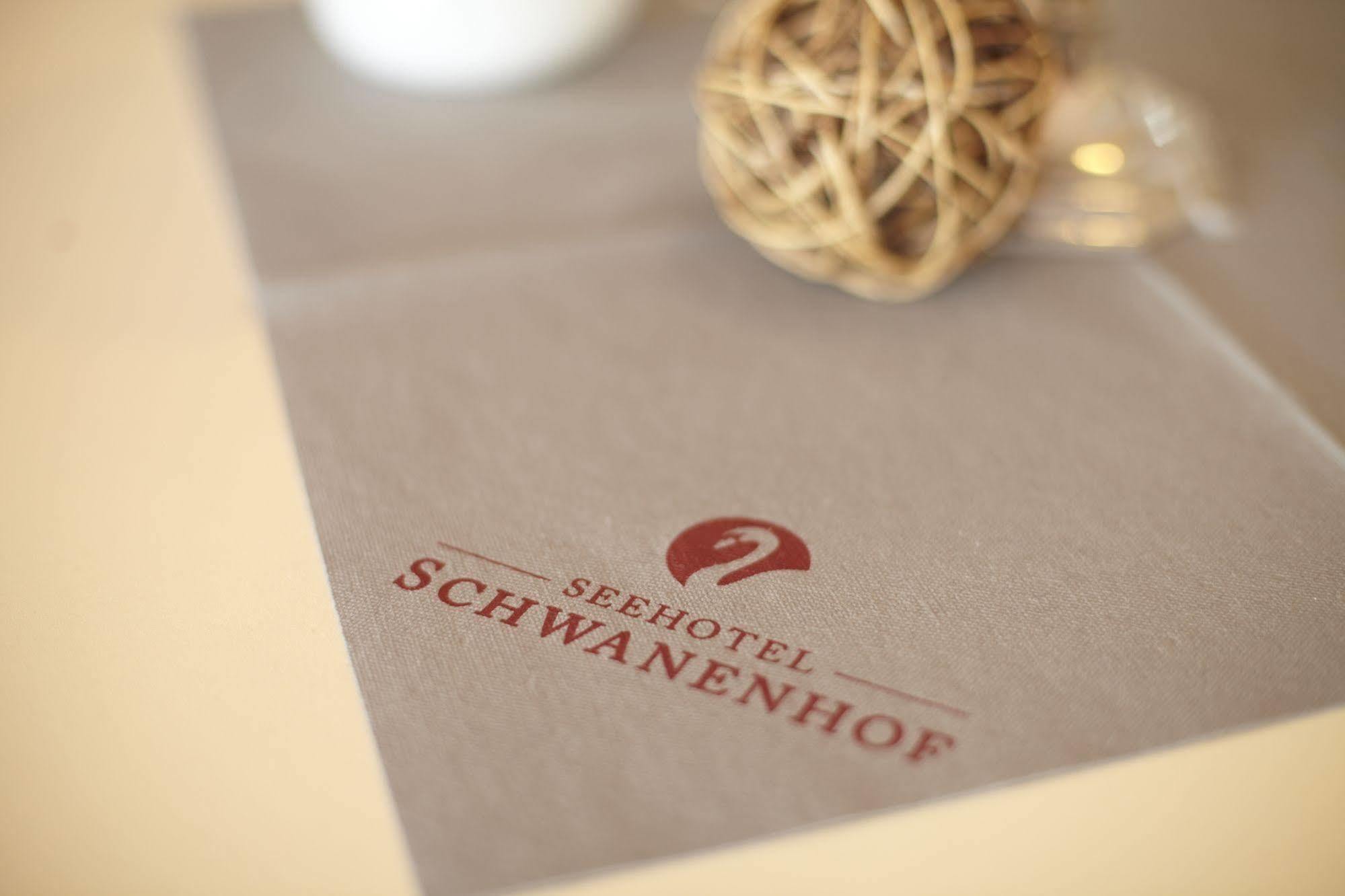 Seehotel Schwanenhof Мельн Экстерьер фото